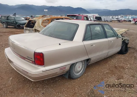 1995 Oldsmobile 98 Regency Elite z USA, uszkodzony, nr VIN 1G3CX52K5S4310127